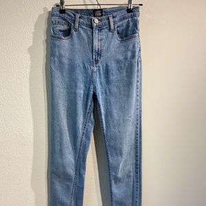 BDG Girlfriend High-Rise Denim Jeans